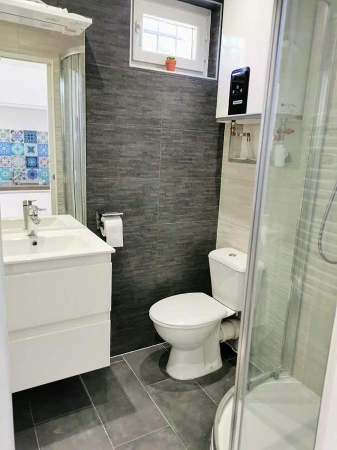 Appartement Climatise Golfe-Juan Plage วาลูริส ภายนอก รูปภาพ