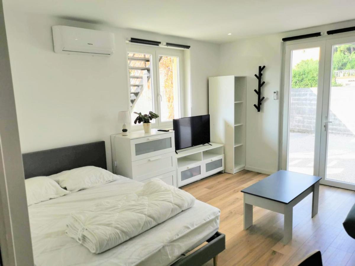 Appartement Climatise Golfe-Juan Plage วาลูริส ภายนอก รูปภาพ
