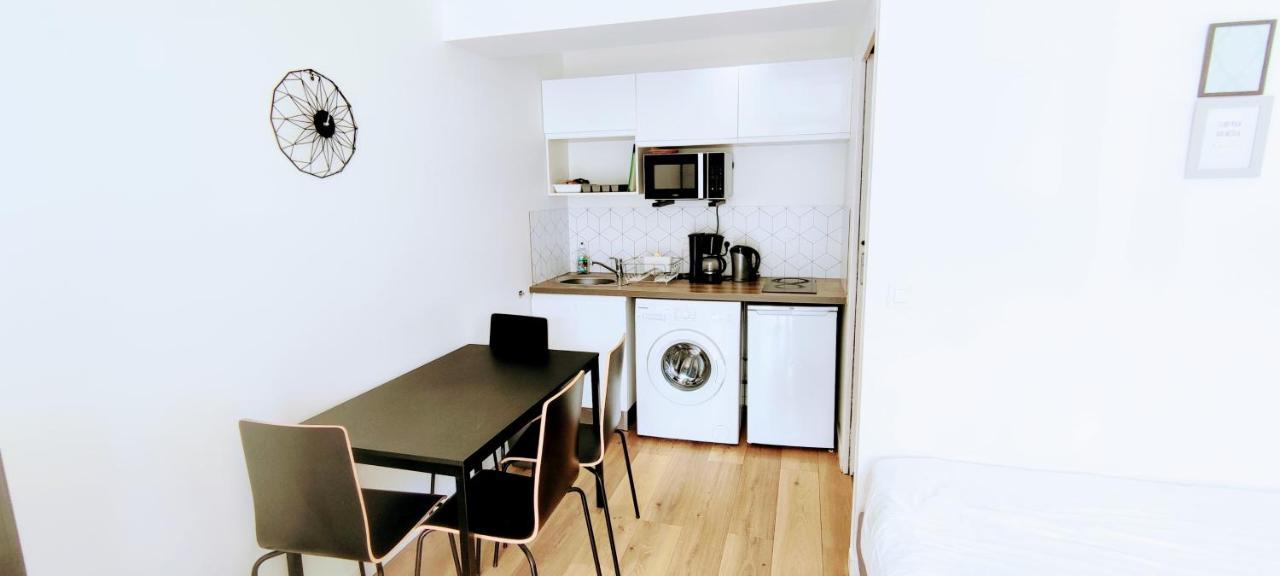 Appartement Climatise Golfe-Juan Plage วาลูริส ภายนอก รูปภาพ