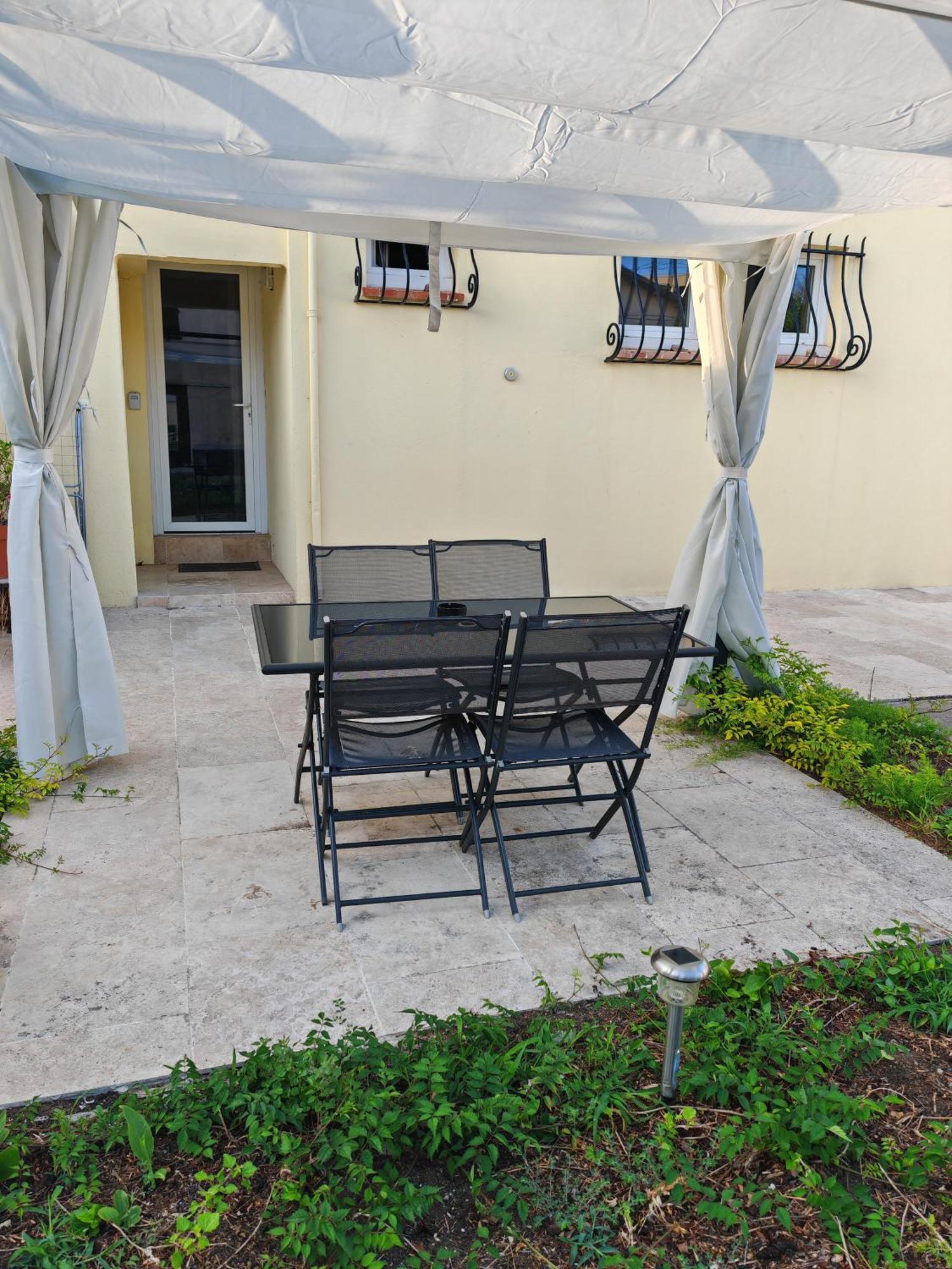 Appartement Climatise Golfe-Juan Plage วาลูริส ห้อง รูปภาพ